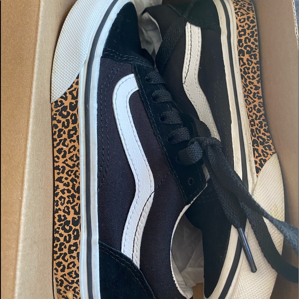 Girls VANS Animal sidewall SIZE 12.5